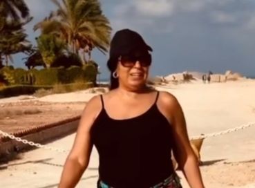 من الإسدال للهوت شورت.. اتهدي يا فيفي – فيديو