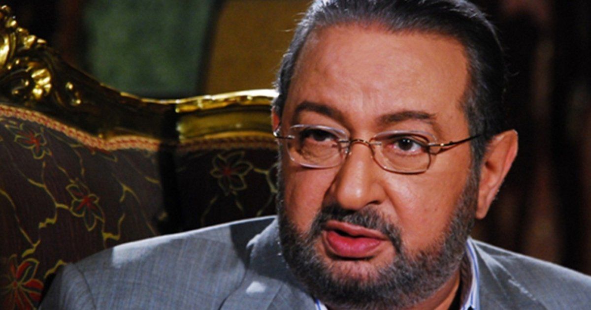 شاهد .. غضب يجتاح مواقع التواصل الإجتماعي بسبب بيع مقتنيات نور الشريف في أسواق الأنتيكات