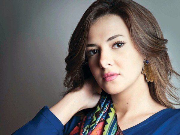 شاهد .. خاص الفن - لماذا تخلى علي ربيع وشيماء سيف عن دنيا سمير غانم في مسرحيتها الجديدة؟