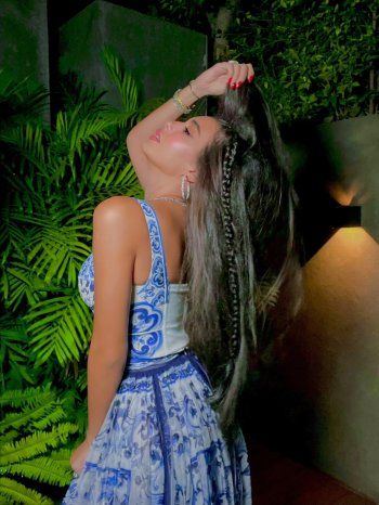 شاهد .. ياسمين صبري بإطلالة صيفية مميزة للغاية.. وتسريحة شعرها تلفت الأنظار