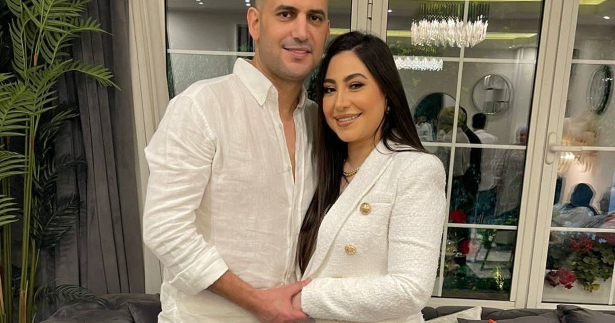 شاهد .. بالأحضان والقبلات..بوسي تنفي انفصالها عن زوجها-بالصور