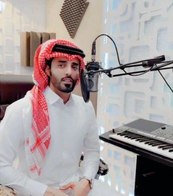 شاهد .. الفنان راشد الجزوى ينضم إلى شركة نجوم الدار البيضاء