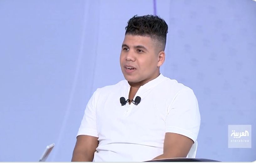 عمر كمال :” الحب رزق ونفسي ألاقي زوجه صالحه تصوني”