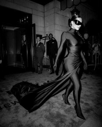 شاهد .. نور عريضة على خطى كيم كارداشيان... وهل تتفوق عليها؟ - بالصور