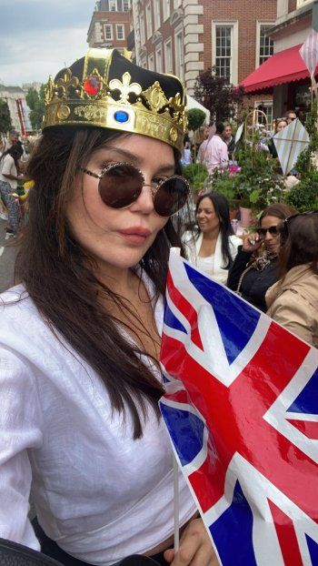 شاهد .. مي حريري تشارك في مراسم وداع الملكة إليزابيث.. وهذا ما قالته