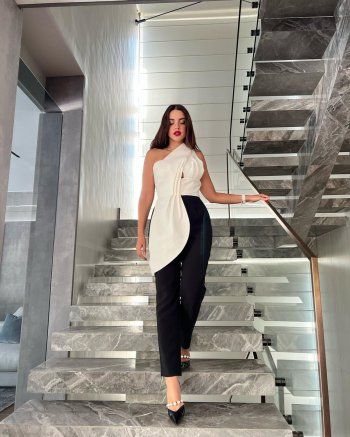 شاهد .. درة تدهش الجمهور بإطلالة بالغة الأناقة