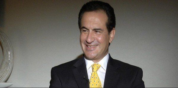 شاهد .. محمد ثروت يشوّق متابعيه لأغنيته الجديدة "هنسيب لمين الغنا" وهذا موعد طرحها