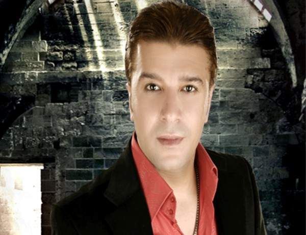 شاهد .. مصطفى كامل يقارب الـ 150 ألف مشاهدة بأغنيته "زرعة خايبة"