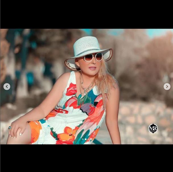 إن دبلت الوردة ريحتها فيها: رانيا الجندي مش لابسة بنطلون في صورها الجديدة