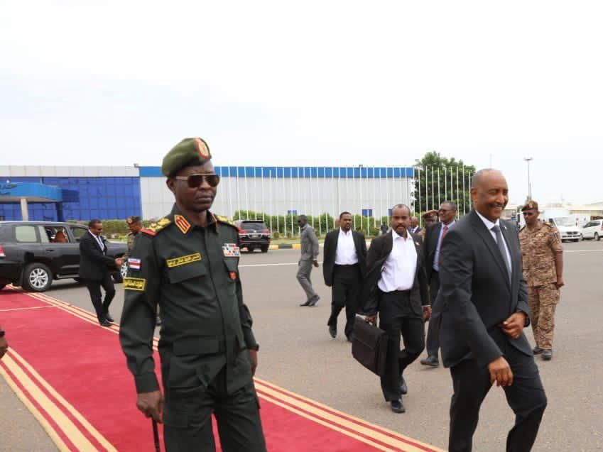 البرهان يتوجه لبريطانيا للمشاركة في تشييع الملكة اليزابيث