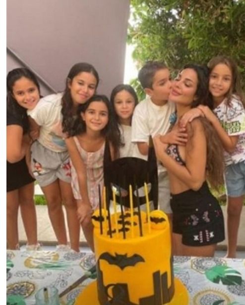 نادين نسيب بتحتفل بعيد ميلاد إبنها بمايوه بكيني أخر دلع – شاهد