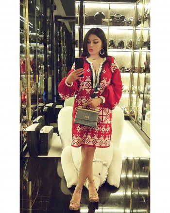 شاهد .. بالصور والفيديو- أدخلوا معنا الى منزل هيفا وهبي الفخم والعصري .. تمتلك غرفة للأحذية والحقائق!