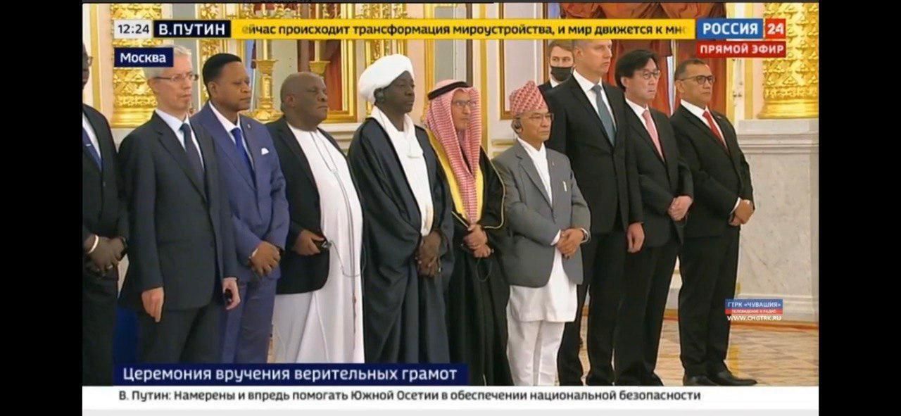 سفير السودان لدي جمهورية روسيا الاتحادية يقدم أوراق اعتماده