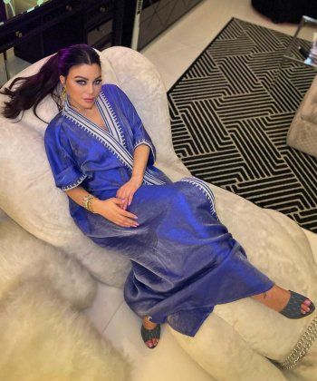 شاهد .. بالصور والفيديو- أدخلوا معنا الى منزل هيفا وهبي الفخم والعصري .. تمتلك غرفة للأحذية والحقائق!