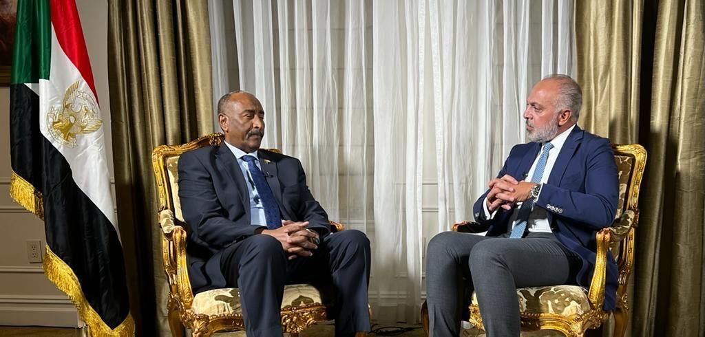 رئيس مجلس السيادة يقدم شرحا وافيا عن الوضع الراهن بالبلاد