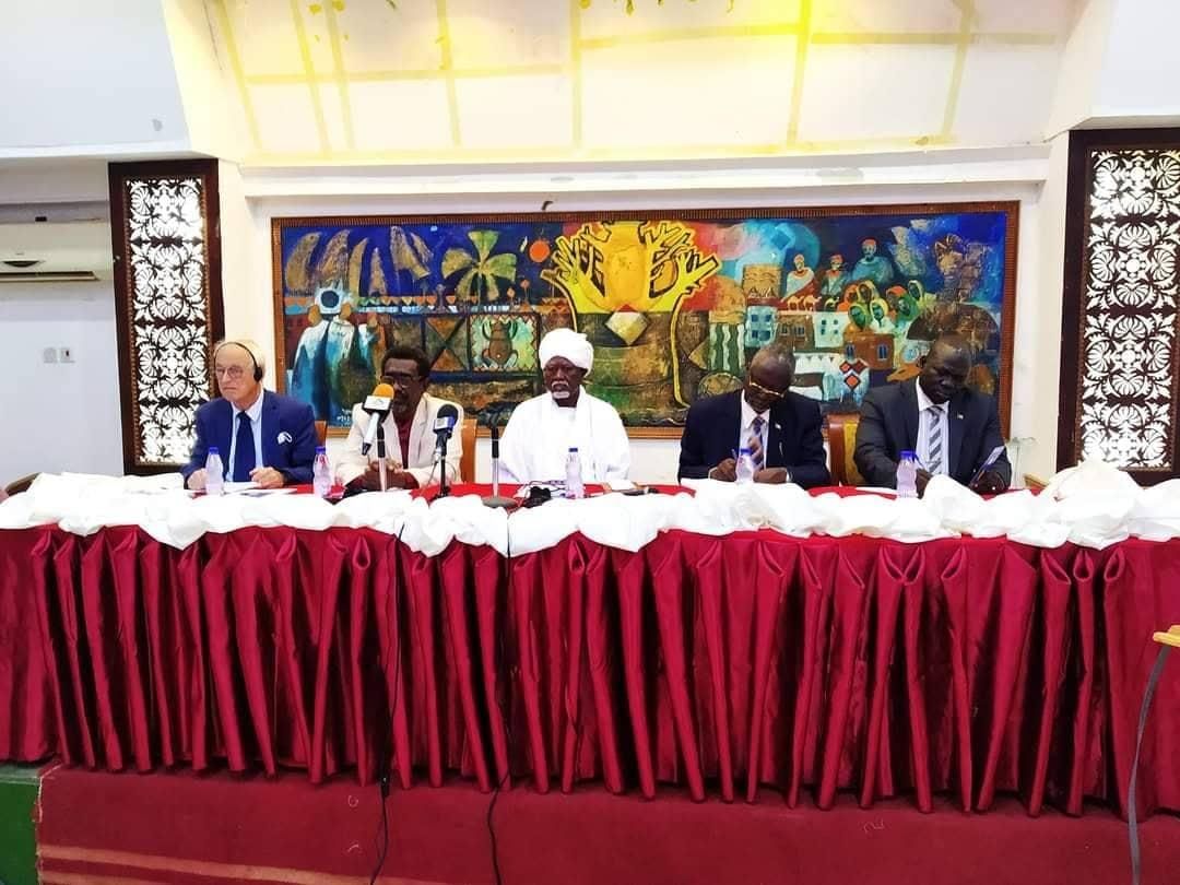 وزيرالحكم الاتحادي: عدم قيام إدارة أهليه جديدة بالسودان