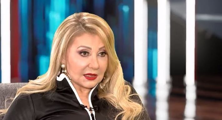 نادية الجندي في سن اليأس لسة بتدور علي عريس