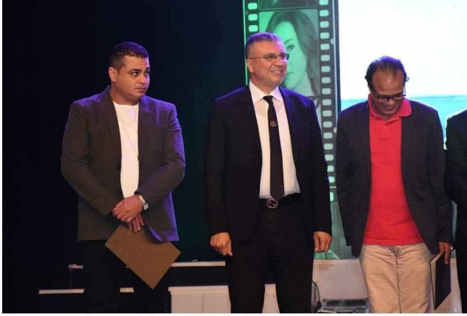 عمرو الليثي والأمير اباظة يسلما جوائر مسابقة ممدوح الليثى للسيناريو بافتتاح مهرجان الإسكندرية