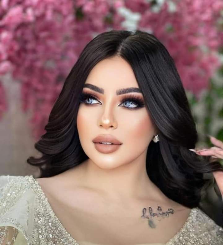 تعليق البلوجر أمنية فاروق على اكتشاف طلاسم سحر على صورها: حياتي حالها متشقلب