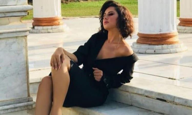 اتفرج – ياسمين رئيس برنسيسة بأقصر فستان عندها