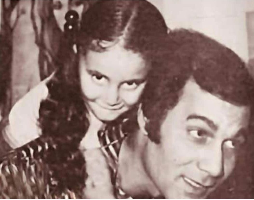 “مر عامين وكأنه امبارح”.. رانيا محمود ياسين تحيي ذكري رحيل والدها