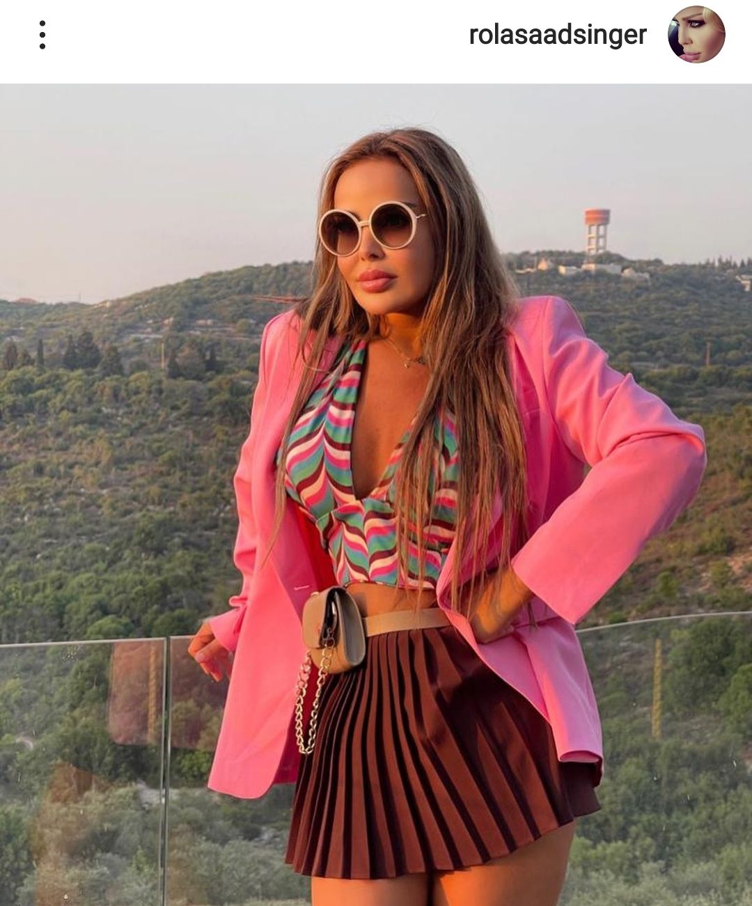 أول مرة أِشاهد طقم خروج من قطعتين .. رولا سعد عندها الجديد – شاهد