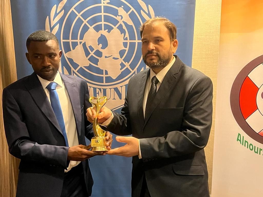 الفدرالية العالمية تمنح صلاح الدين أبوبكر صفة سفير النوايا الحسنة