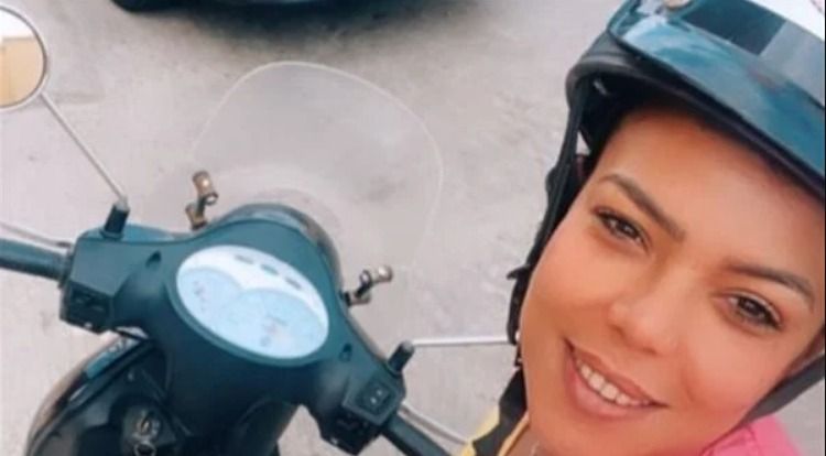 ناهد السباعي هتعلمك إزاي تسوق موتوسيكل – شاهد