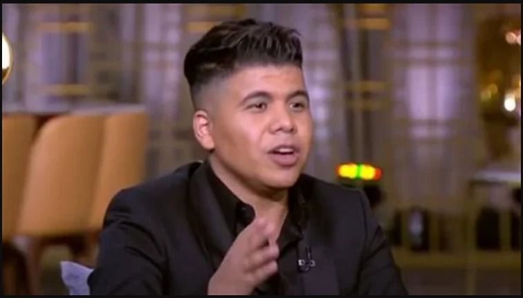 عمر كمال محضرش مؤتمر نقابة الموسيقين : مصاب في وشه