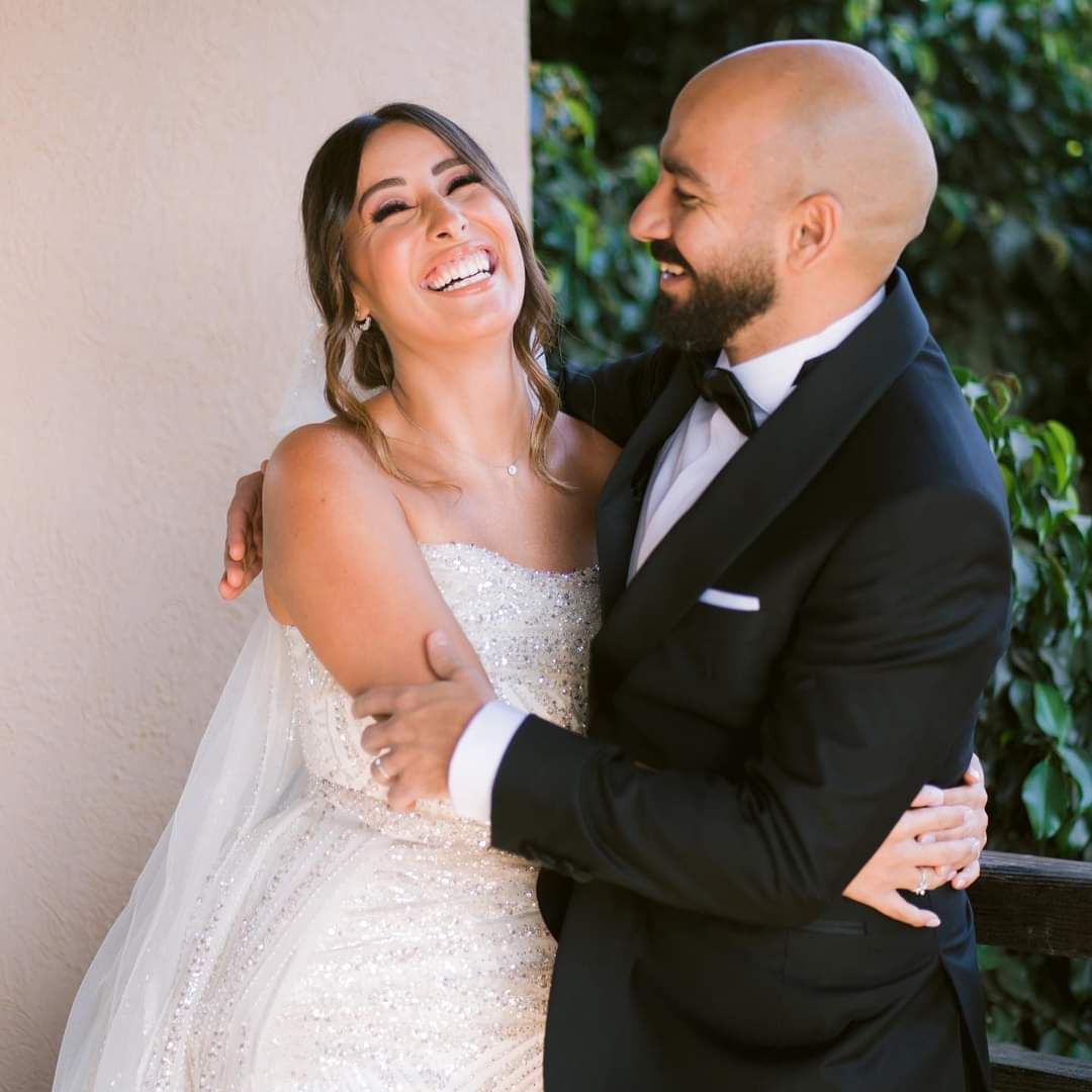 غدًا .. جيلان علاء وزوجها مع مني الشاذلي