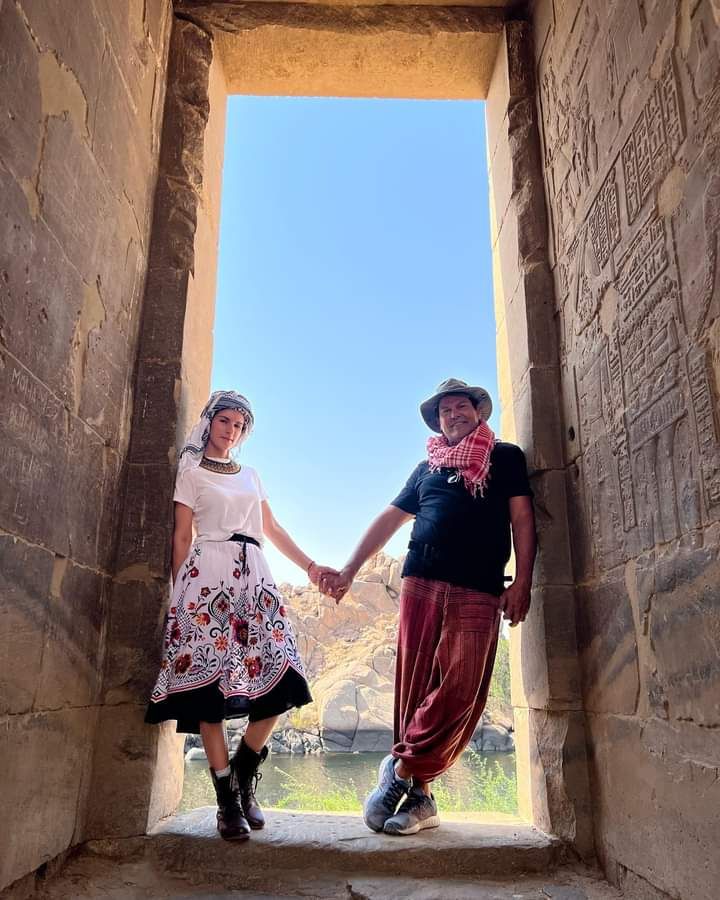 بالصور – حفل زفاف اسطوري للممثل العالمي فرانسيسكو فى أسوان