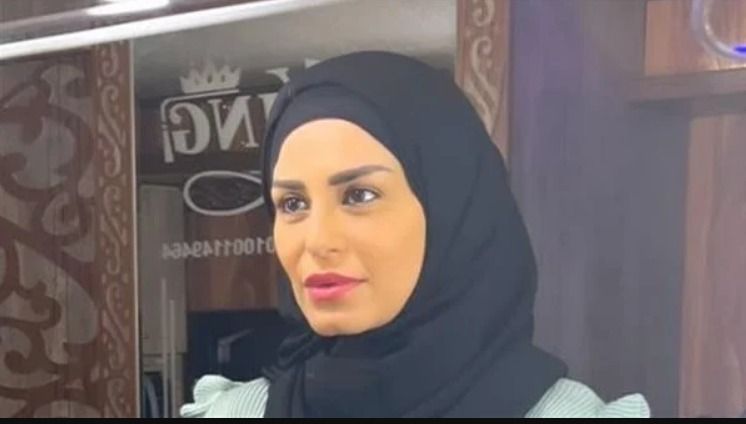 سر السلطان يلزم منة فضالي بإرتداء الحجاب : ليه كدا