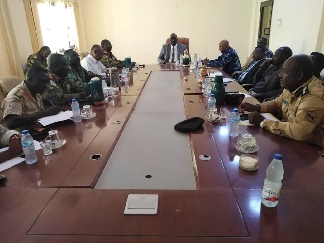 التأمين على ضرورة عودة النازحين بالنيل الأزرق إلى مناطقهم