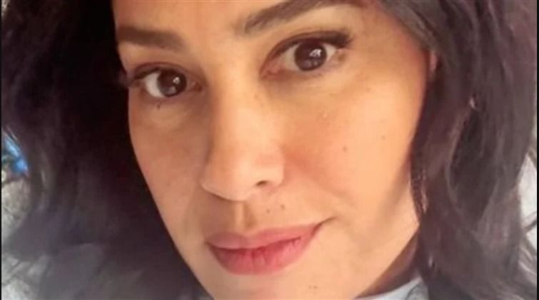 عندنا هيفاء وهبي جديدة .. صورة من غير مكياج بينت تجاعيد هند صبري