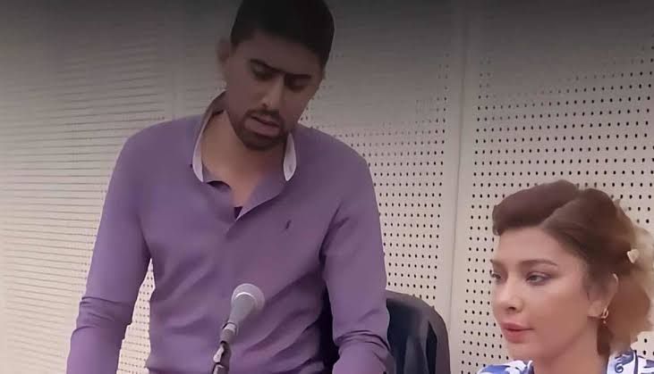 المطرب النقاش جاب الخلاصة : قعدت مع مسؤول في الاوبرا ومشاني