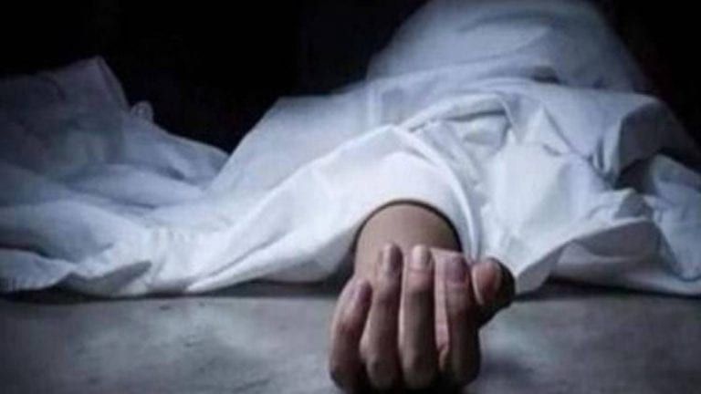 صدمة كبرى: العثور على فنان شهير متوفياً داخل حمام منزله