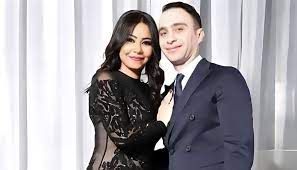 قاطعوا شيرين “المدمنة” .. مصر كلها تردد هذا النداء والبشاير أيضا !