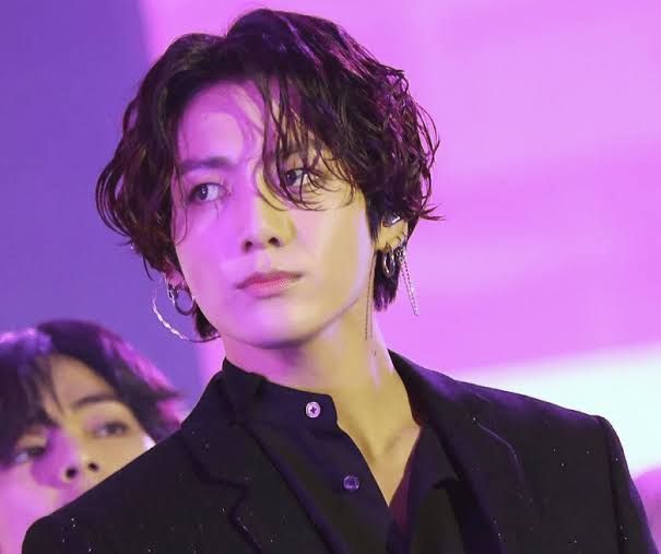 مش شاكوش : الكورية جونجكوك يغني في افتتاح كأس العالم بقطر