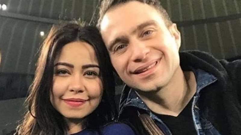 والد حسام حبيب يبارك عودته لشيرين عبدالوهاب :” جيبولي حفيد افرح بيه”