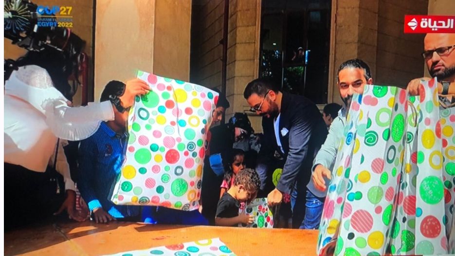 رامى عياش مذيع لأول مرة بإحدى دور الأيتام بصحبة عمرو الليثى