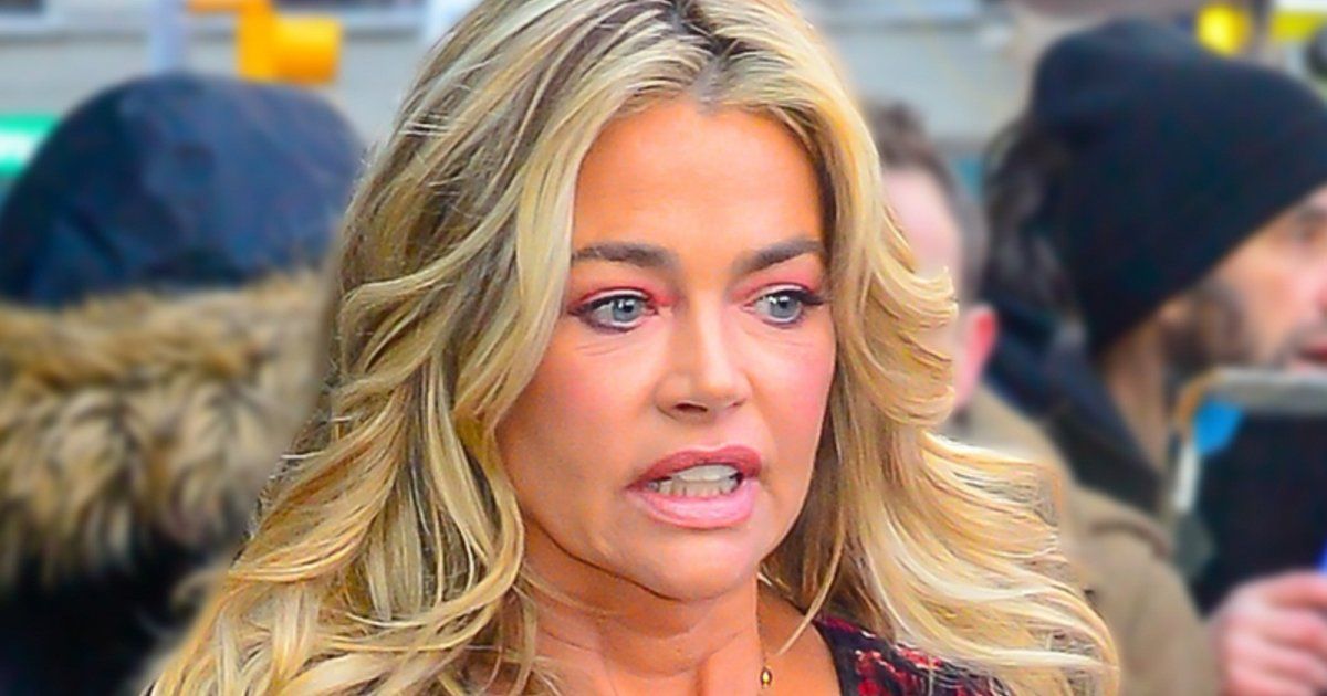 شاهد .. رجل يطلق النار على سيارة دينيس ريتشاردز ويصطدم بها