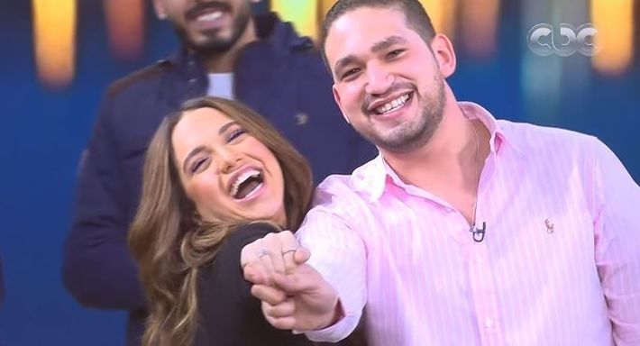 رنا رئيس اتخطبت علي الهواء ببركة مني الشاذلي – شاهد