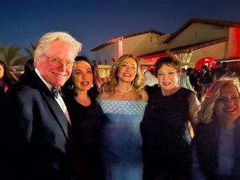 شاهد .. سلاف فواخرجي في مهرجان القاهرة السينمائي.. وهذا ما قالته عن حسين فهمي