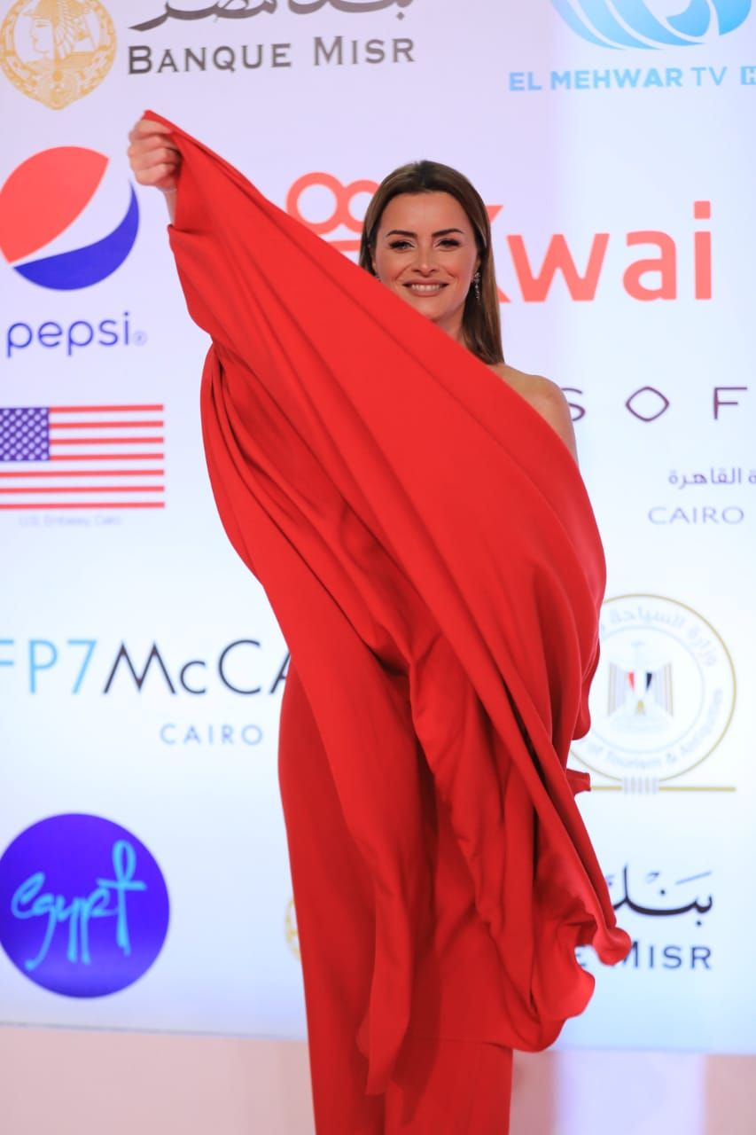 عملنالك ألبوم صور أخر دلع لنجوم مهرجان القاهرة – شاهد