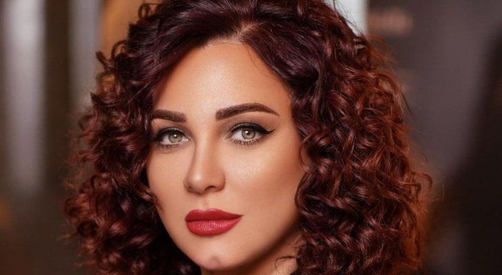 شاهد .. بعد إتهامها بالإساءة للممثلات المصريات...سلاف فواخرجي توضح!