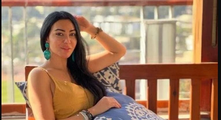 ميريهان حسين يعني رقة بدون مجهود – شاهد