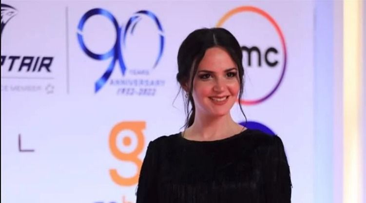 بالأسود .. هند عبد الحليم خطفت الأنظار علي السجادة الحمرا