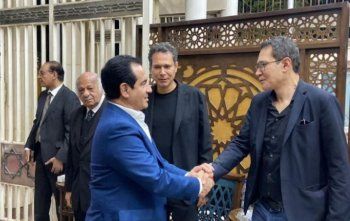 شاهد .. هاني شاكر وأنوشكا وحلمي عبد الباقي يقدمون واجب العزاء بالموسيقار محمد سلطان