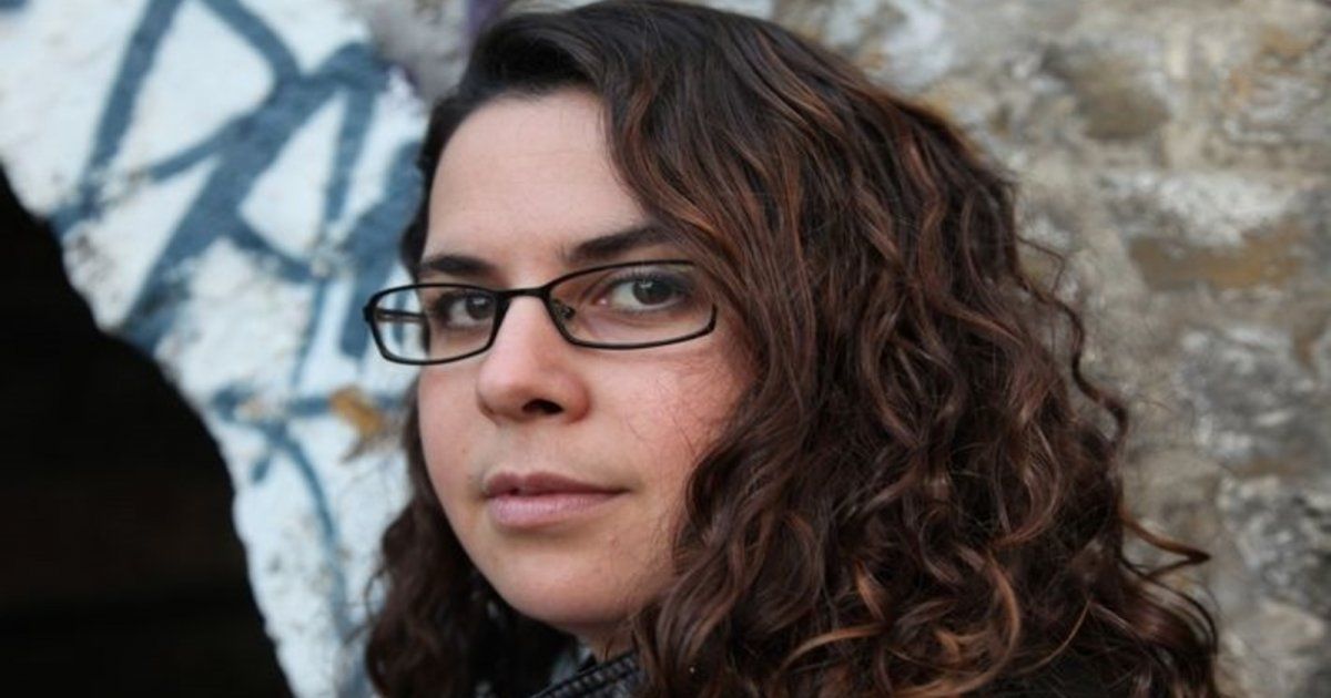 شاهد .. سالي الحسيني: فيلم السباحتان قصة نجاة حقيقية لعائلة سورية وسط أمواج البحر