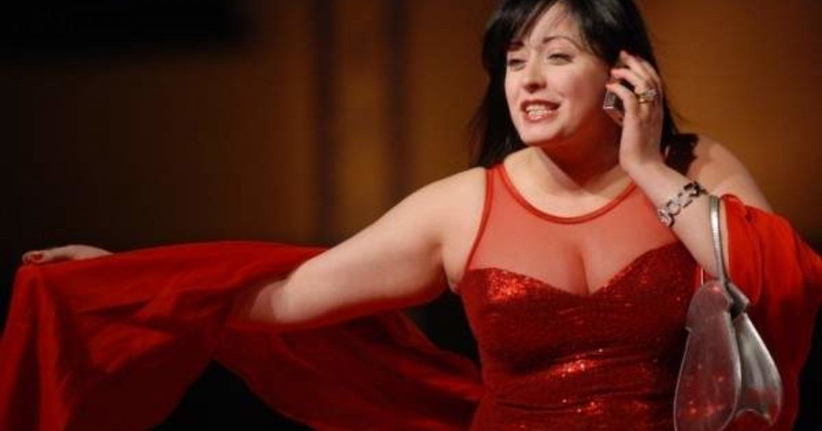 شاهد .. هند عاكف تكشف أسباب ابتعادها عن الفن